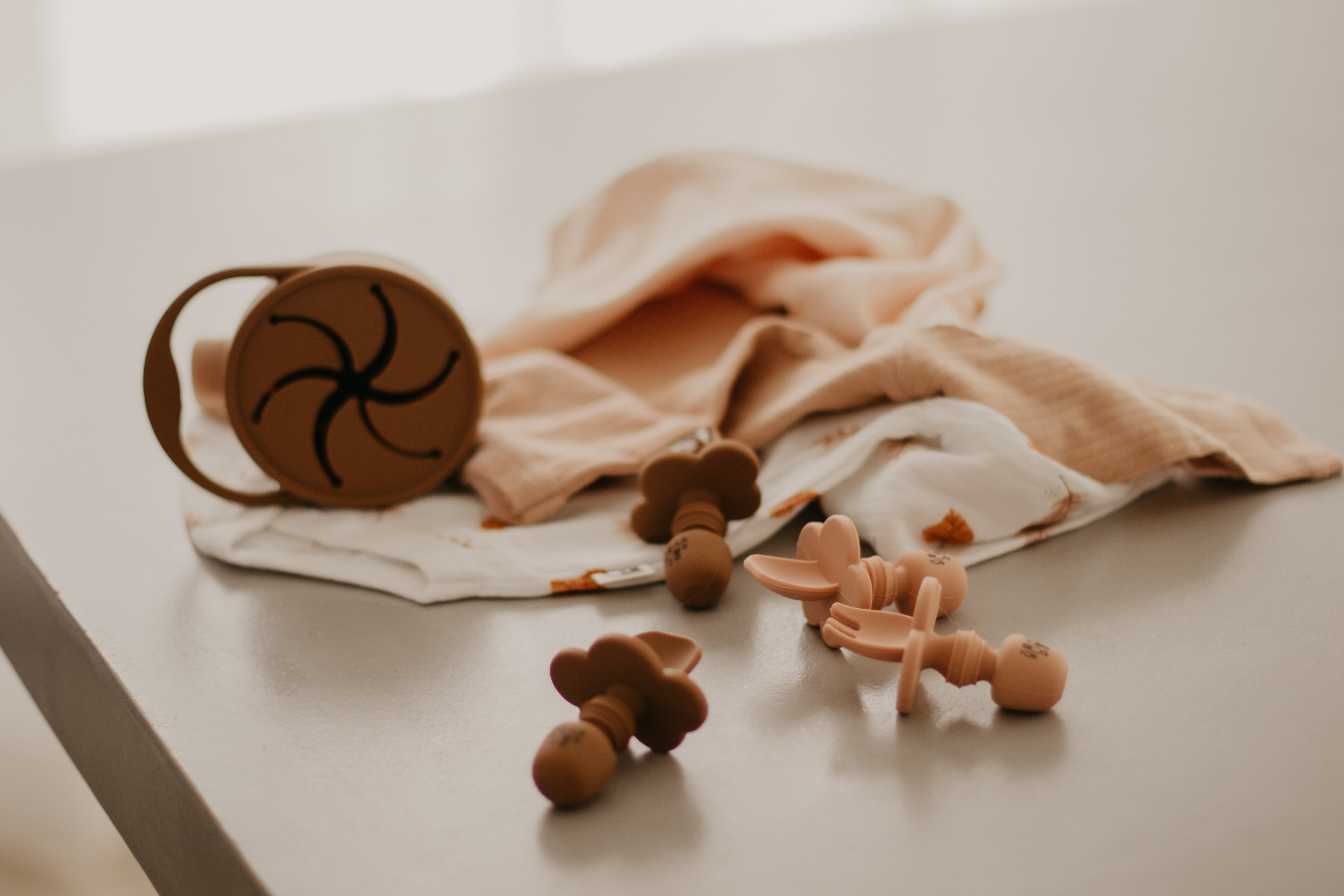 Ustensiles d'apprentissage ergonomiques et sécuritaires