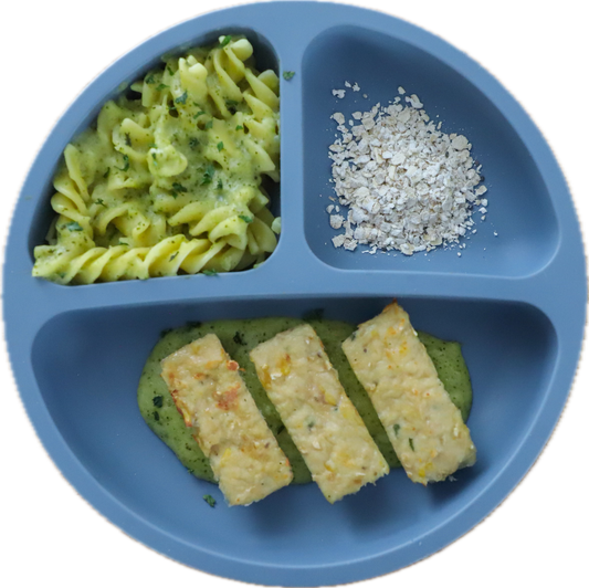 Chicken sticks with corn and broccoli pesto pasta (4 sticks)250g